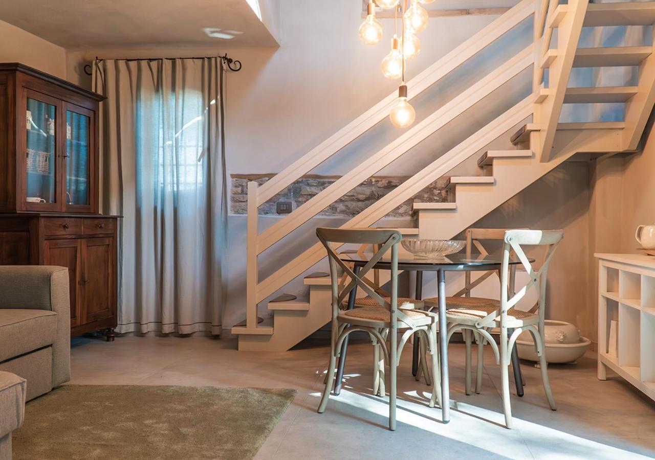 Ferienwohnung Casale Gambini Quattro Castella Exterior foto